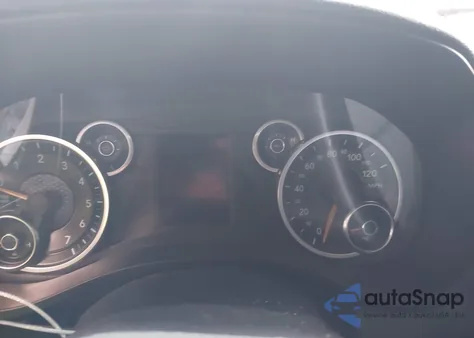 2020 Ram 1500 Tradesman 4X4 6'4 Box z USA, uszkodzony, nr VIN 1C6RRFCG4LN338847